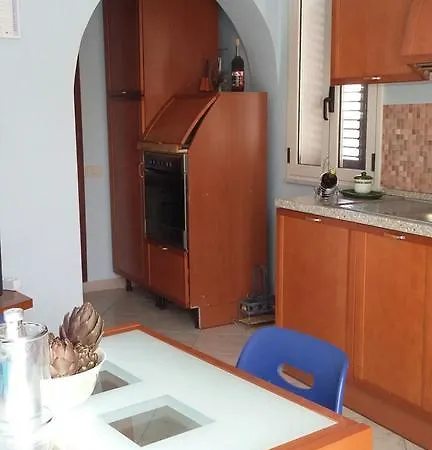 Lejlighed Casa Eleonora Campofelice Di Roccella