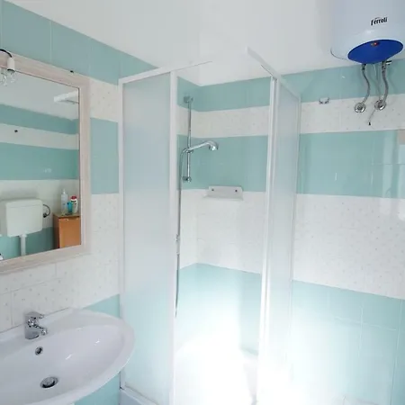 Casa Eleonora Apartment *
